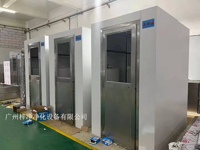 風淋室風機和高效過濾器的定期檢查與維護保養是確保潔凈室空氣質量的關鍵環節。